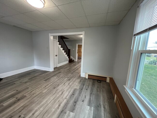 Living - 18 Cross St