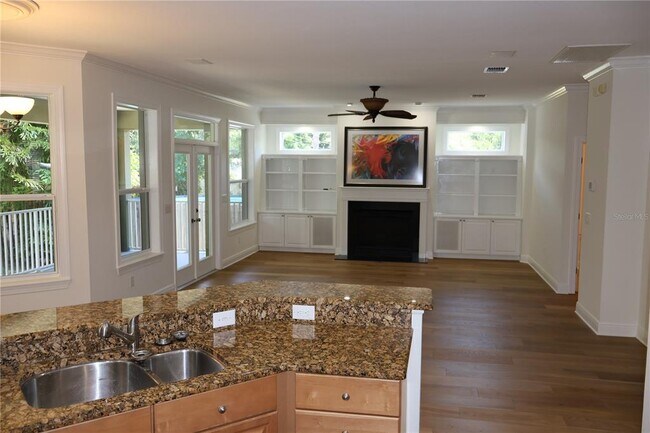 Foto del edificio - 2823 W Bay Haven Dr