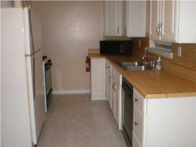Foto del edificio - 2153 Morhaven Ct