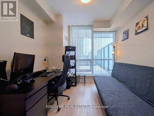 Building Photo - 3975 Grand Park Dr
