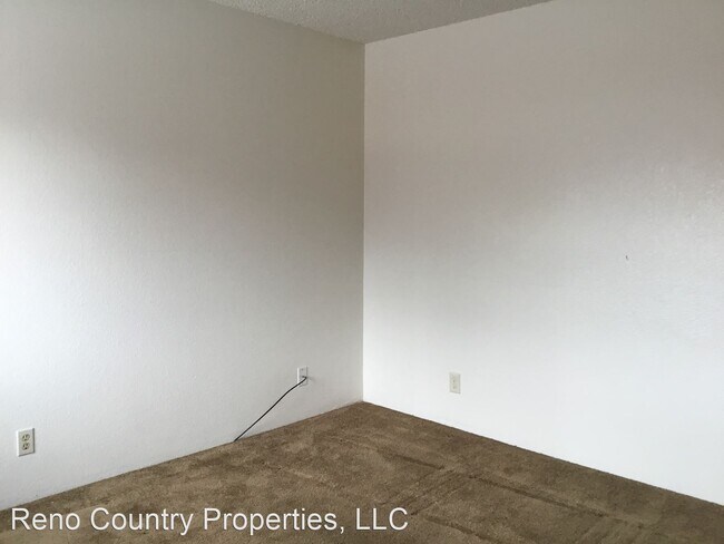 Building Photo - 1 br, 1 bath House - 1015 Locust Unit A