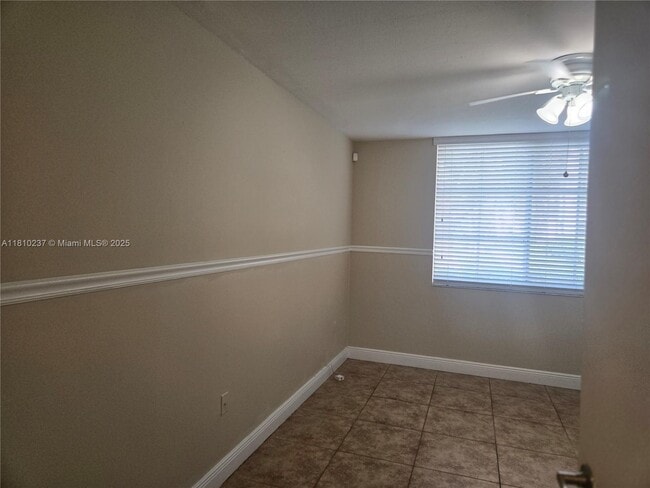 Building Photo - 12178 Saint Andrews Pl
