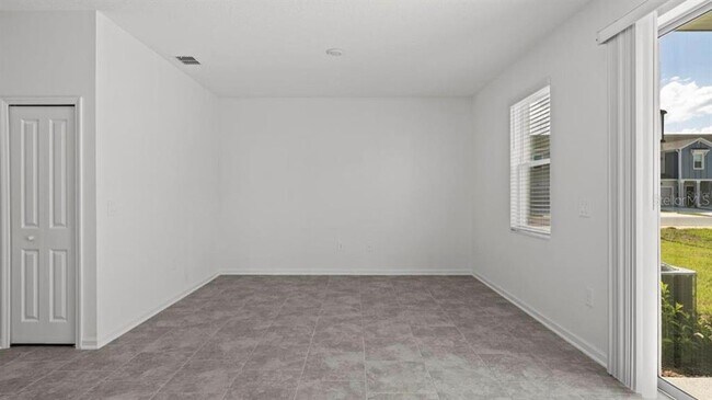 Building Photo - 3262 Laurent Lp