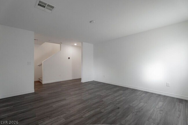 Foto del edificio - 3541 Reserve Ct