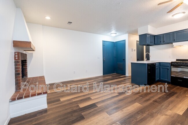 Foto del edificio - 844 N Waco Ave