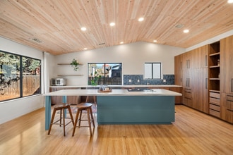 Building Photo - 115 Canyon Diablo Rd