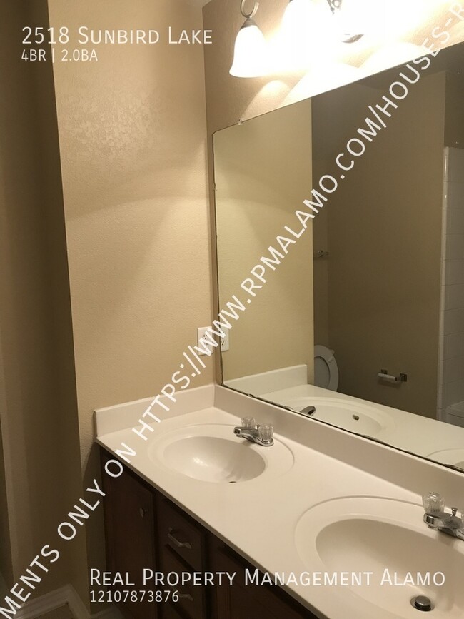 Building Photo - 2518 Sunbird Lk