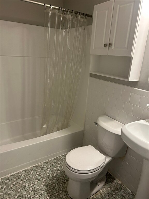 Building Photo - 15 Wren Terrace