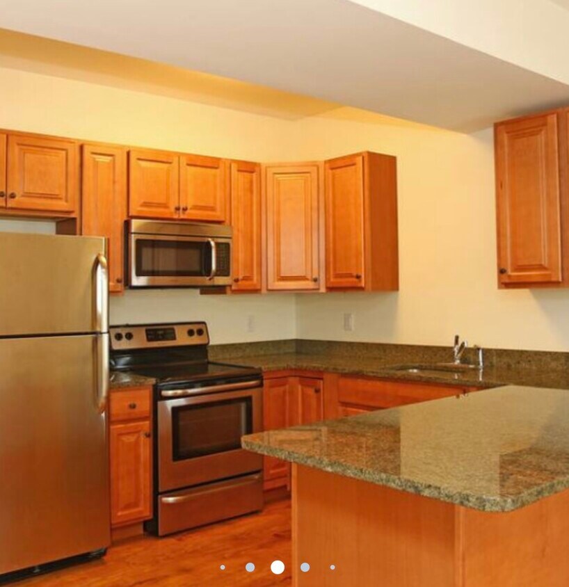 Primary Photo - 23 Northern Pines Rd