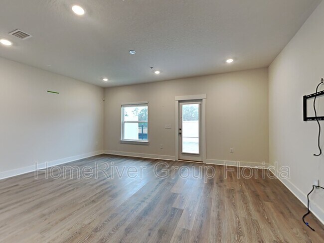 Building Photo - 9665 Nature Creek Blvd