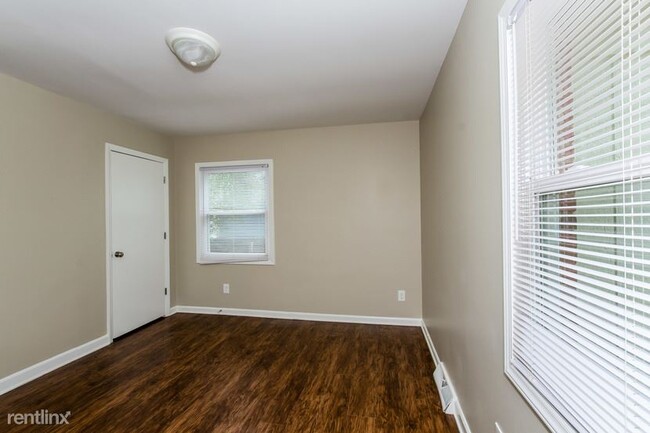 Building Photo - 3 br, 2.5 bath House - 820 Tilden Rd