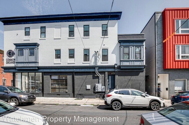 Foto del edificio - 1801 N Willington St