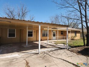 Building Photo - 112 Palmetto St