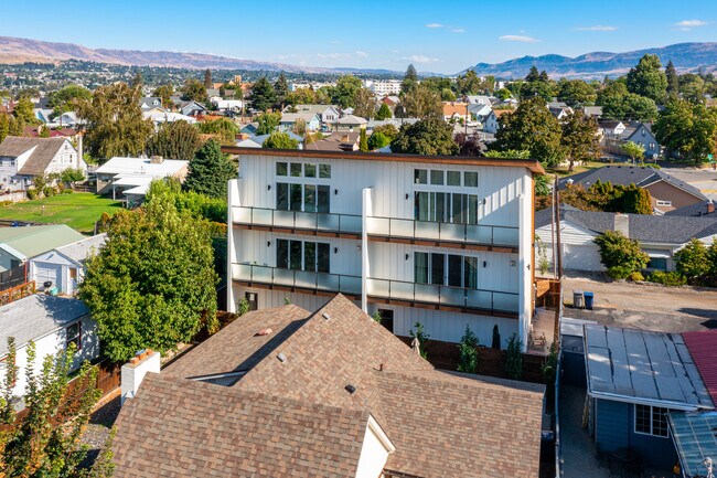 Balcones exteriores - 823 Orondo Ave