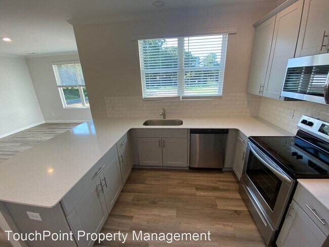 Foto del edificio - 3 br, 2 bath House - 815 E 3rd Avenue