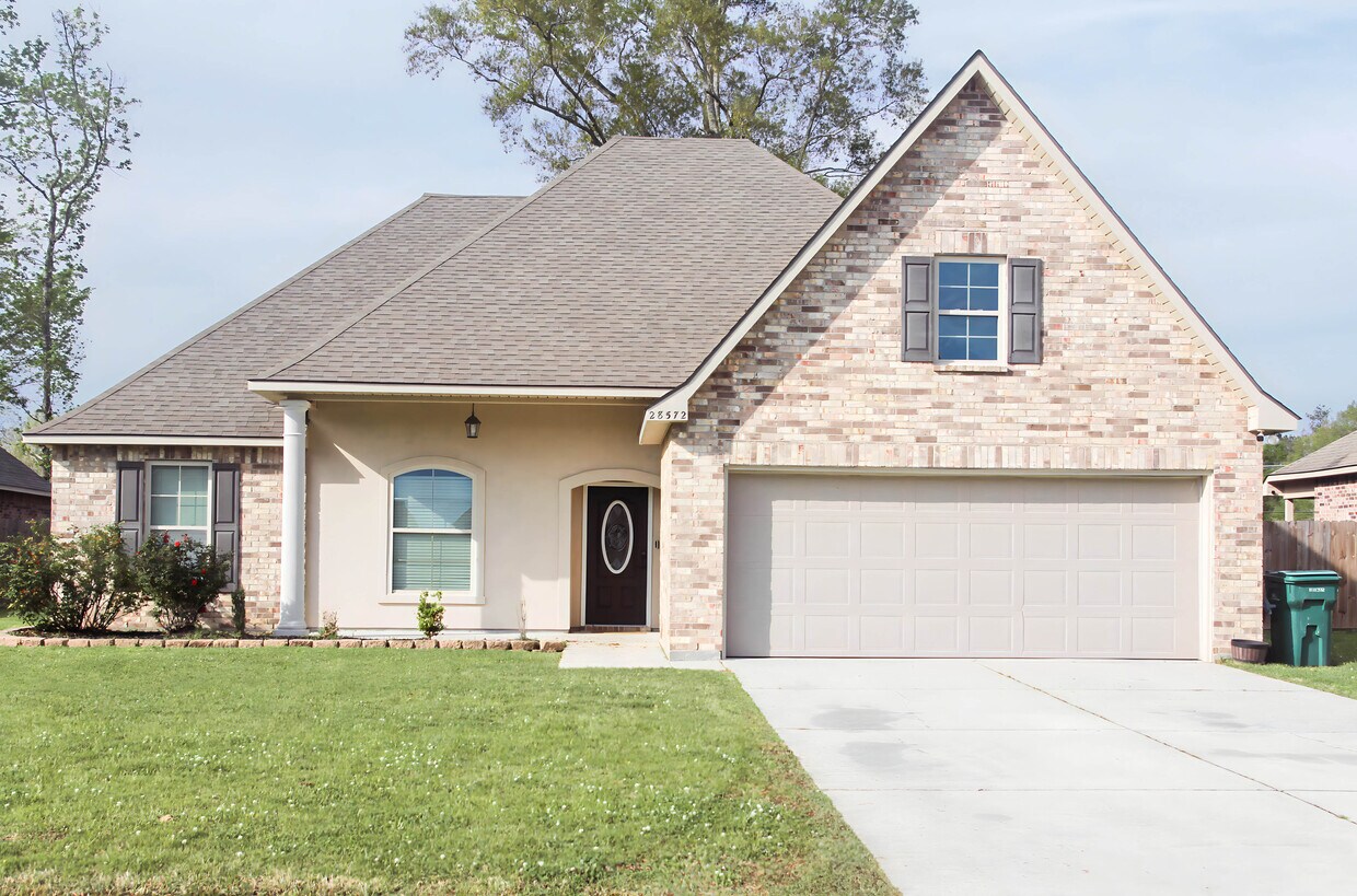 Primary Photo - 28572 Gray Eagle Dr