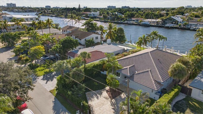 Foto del edificio - 513 S Riverside Dr