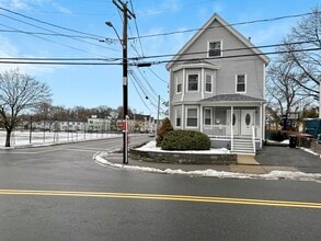 Building Photo - 65 Clifton Ave
