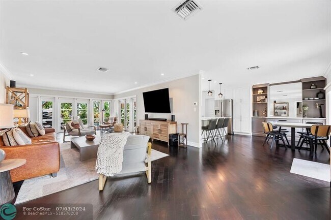 Building Photo - 331 Lido Dr