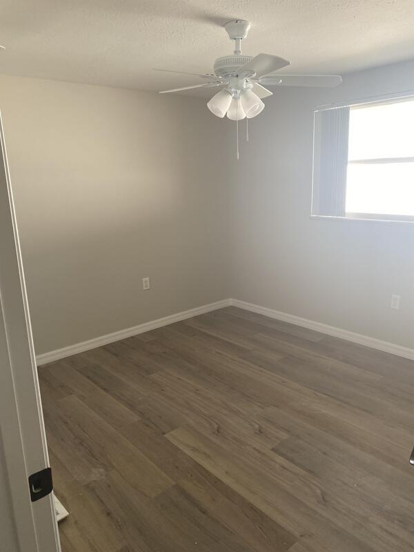 Foto del edificio - 5308 S Lockwood Ridge Rd