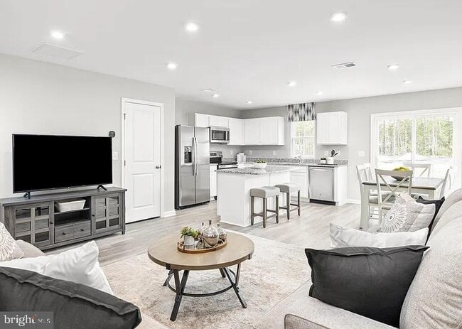 Building Photo - 2657 Apricot Dr