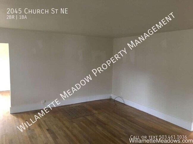 Building Photo - Charming 2 Bedrooms, 1 Bathroom House in C...