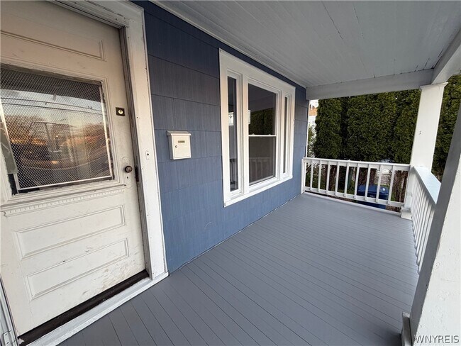 Foto del edificio - 18 Buffum St