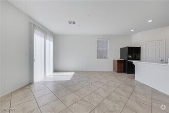 Building Photo - 2797 Donatello Manor Pl