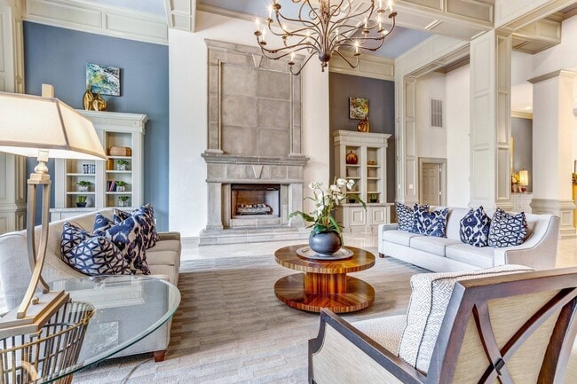 Building Photo - Post Oak at Woodway