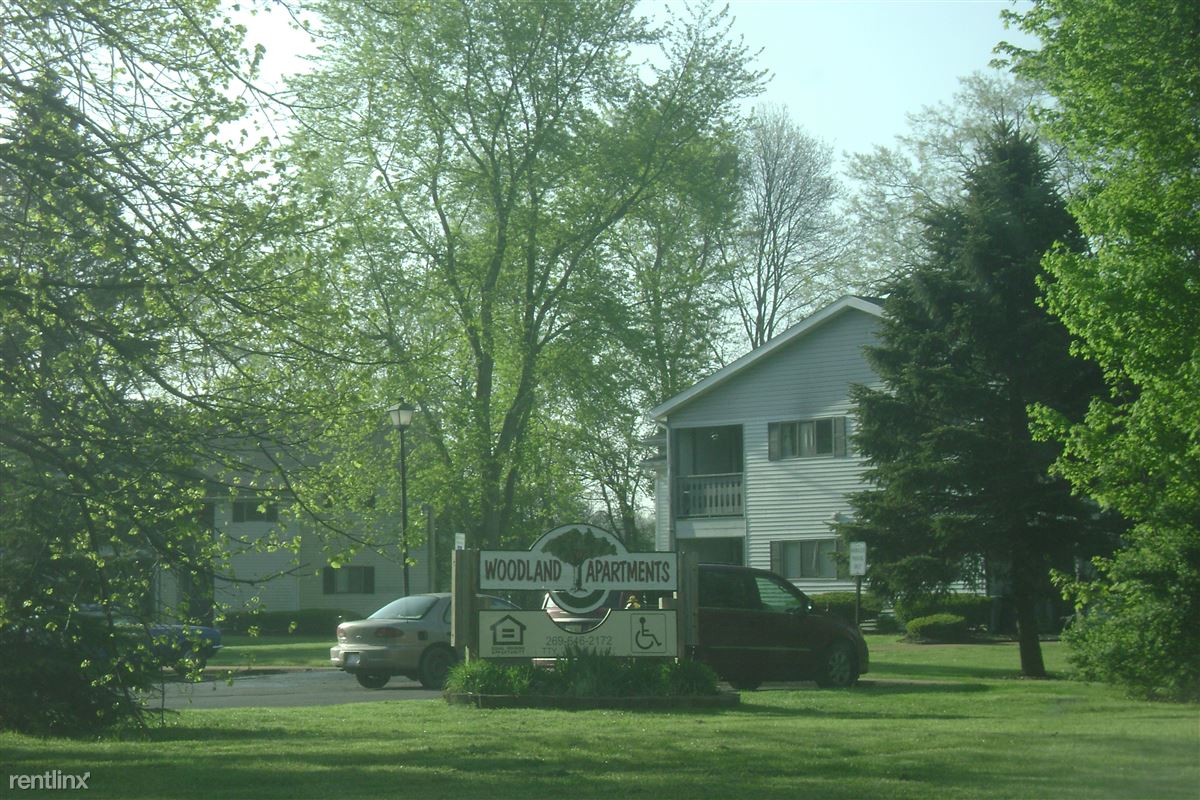 Primary Photo - 500 Woodland St