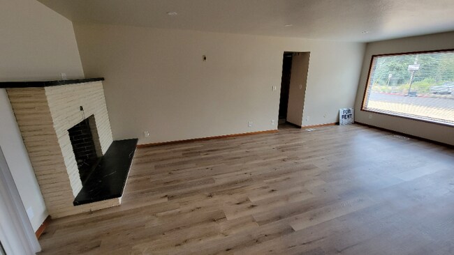 Foto del edificio - 1302 Otter Ln