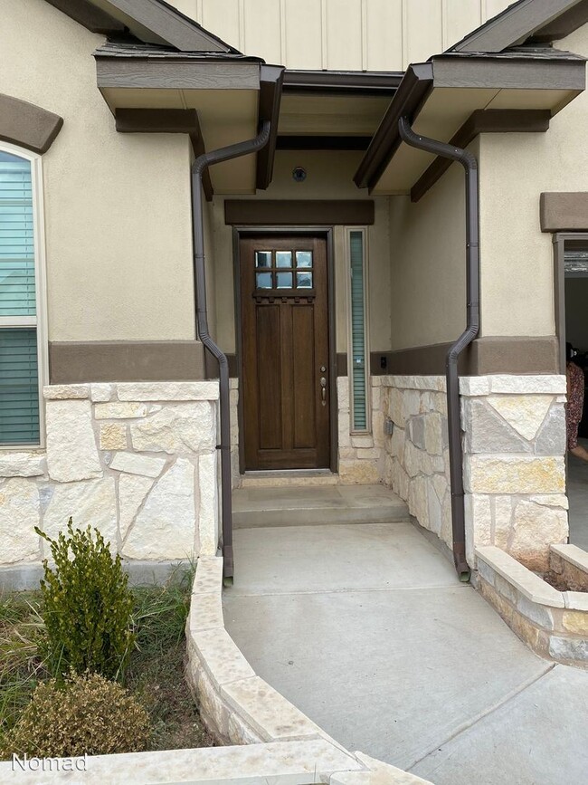 Building Photo - 3 br, 2 bath House - 113 Birkshire Dr