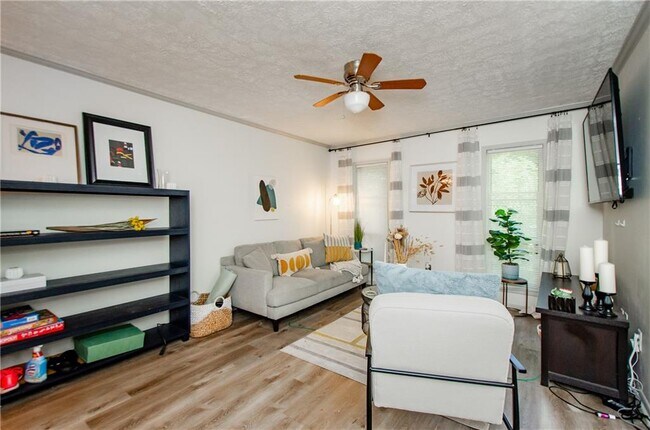Foto del edificio - 5157 Roswell Rd NE
