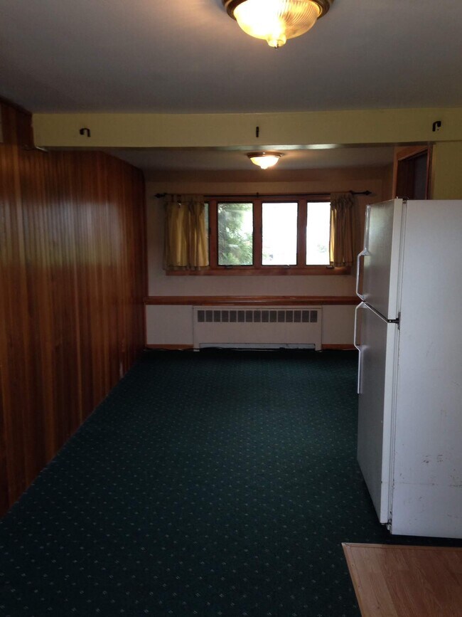 Building Photo - 27 Bluebell Ln
