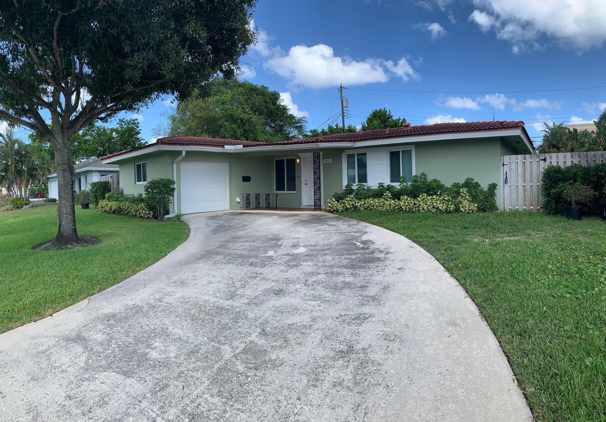 666 SW 6th Terrace, Boca Raton, FL 33486 House for Rent in Boca Raton
