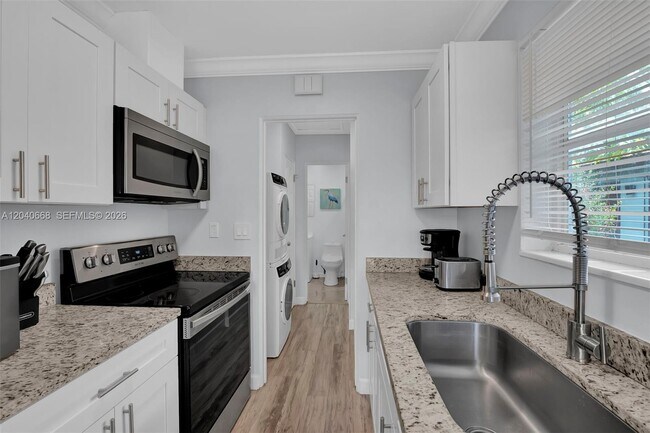 Foto del edificio - 1716 SW 11th Ct