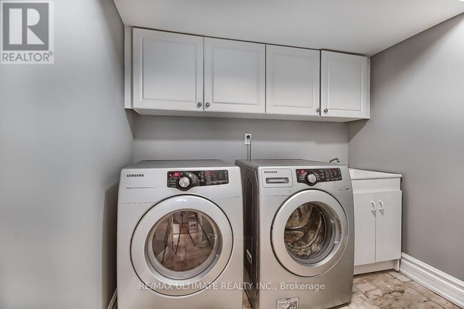 Building Photo - 3 Cornerstone Rd