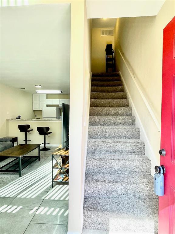 Building Photo - 16120 Stuebner Airline Rd