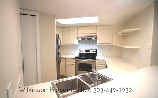 Building Photo - 2960 Shadow Creek Dr