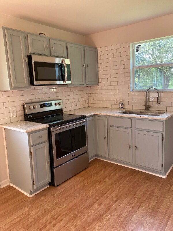 Building Photo - 1132 2nd St