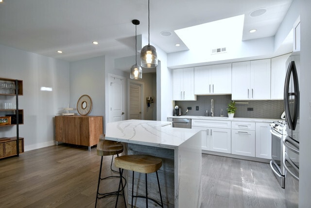 Building Photo - 635 Perrie Dr