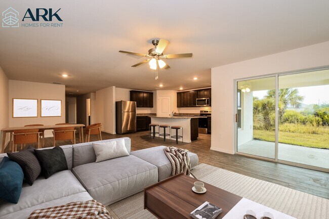 Foto del edificio - 192 Blackstone Dr