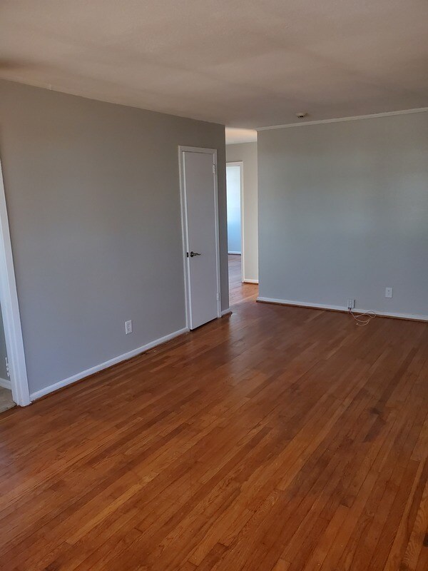 Foto del edificio - 3109 Marlborough Rd