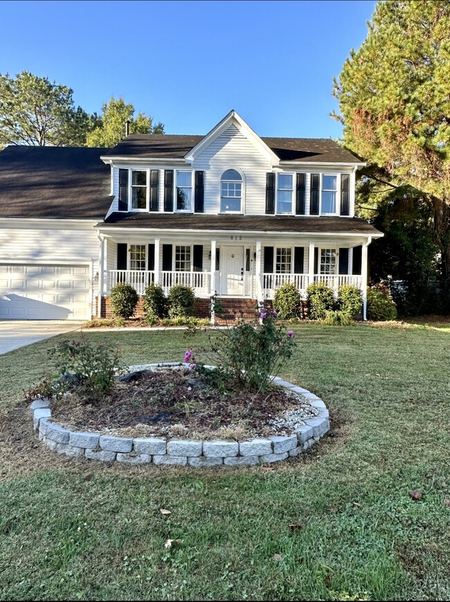 Building Photo - 812 Fox Ridge Trail