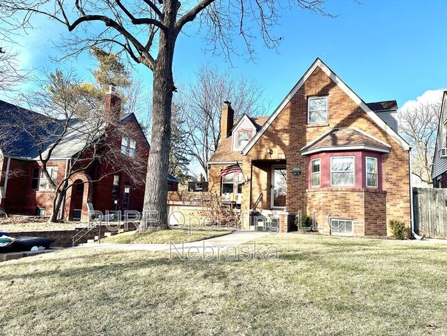 Foto del edificio - 4928 Happy Hollow Blvd