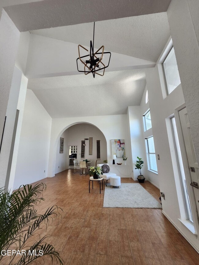 Building Photo - 6613 Imperial Ridge Dr