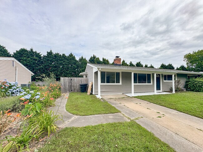 Foto del edificio - Charming Ranch in Highly Sought-After Grea...