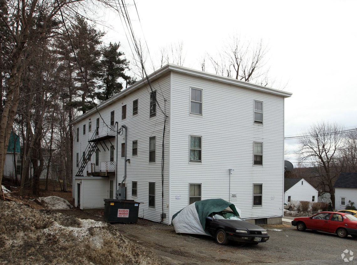 Building Photo - 61 Middle St