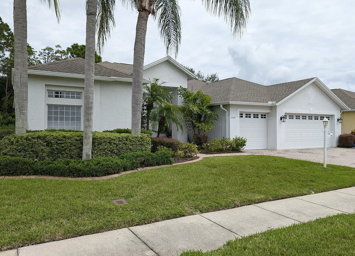 Primary Photo - 3-Bed, 3-Bath Gem on Wedgemere Drive, Trin...