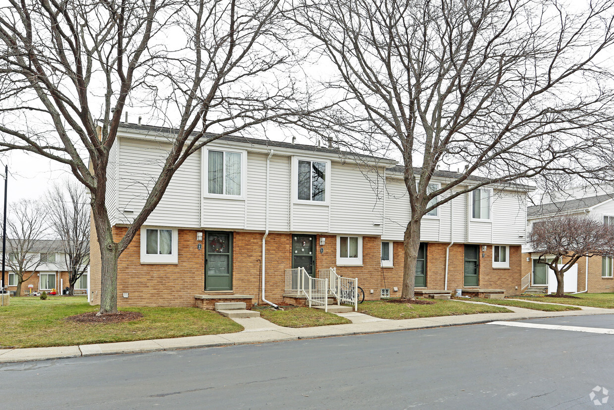 Foto del edificio - Silver Maple Village Apartments